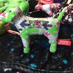 Victoria secret pink pelotonia